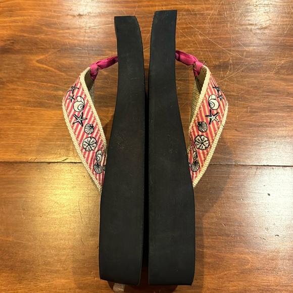 J. Crew Flip Flop Pink Seashell Stripe 10 Wedge Preppy Summer Casual Slip On - Picture 5 of 16